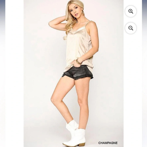 NWOT Y2K Gigio Plus Champagne Gold Sheer Adjustable Strap Camisole Side Slits 1X - Picture 2 of 4